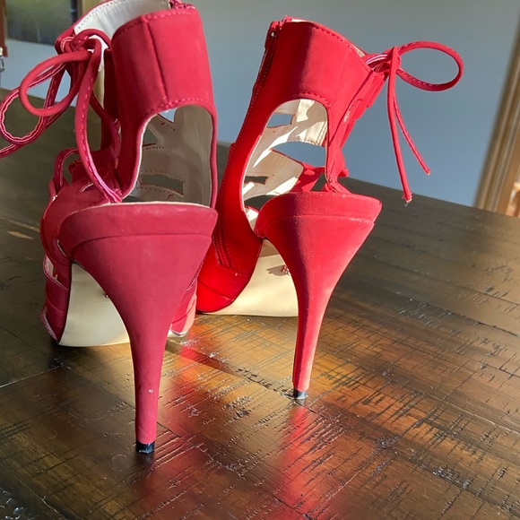Rock & Republic red open toe heels - Picture 5 of 7